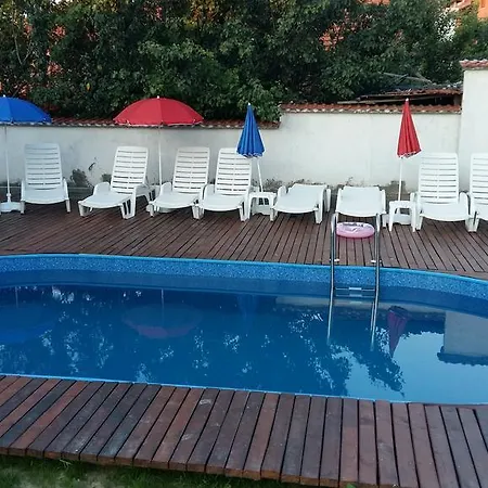 Elpida Гостевой дом 3*